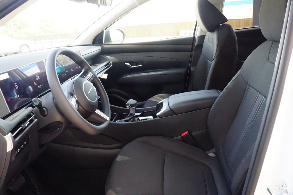 New 2026 Hyundai Tucson SEL Plus FWD image 17