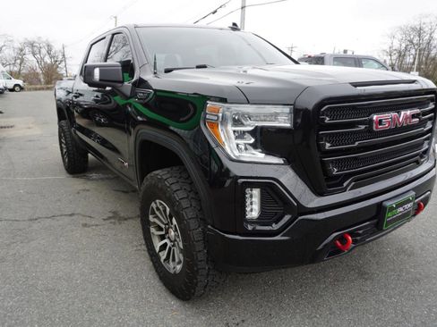 Used 2020 GMC Sierra 1500 AT4 w/ AT4 Preferred Package AWD/4WD image 4