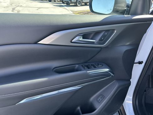 New 2026 Chevrolet Traverse LT AWD/4WD image 19