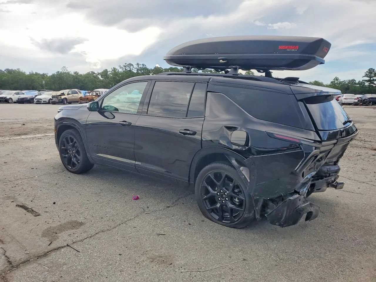 Used 2024 Chevrolet Traverse RS AWD/4WD image 4