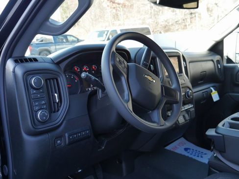 New 2026 Chevrolet Silverado 2500 Custom image 10