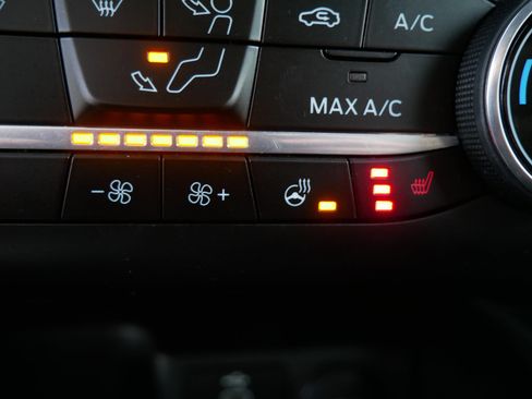 Certified 2024 Ford Escape ST-Line image 32