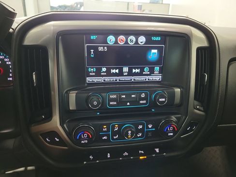 Used 2019 Chevrolet Silverado 2500 LTZ w/ Duramax Plus Package AWD/4WD image 5