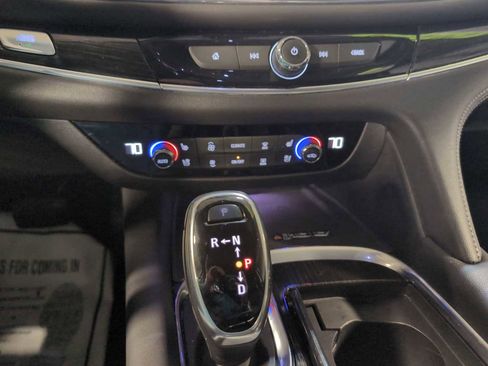 Used 2020 Buick Enclave Avenir w/ Avenir Technology Package FWD image 18
