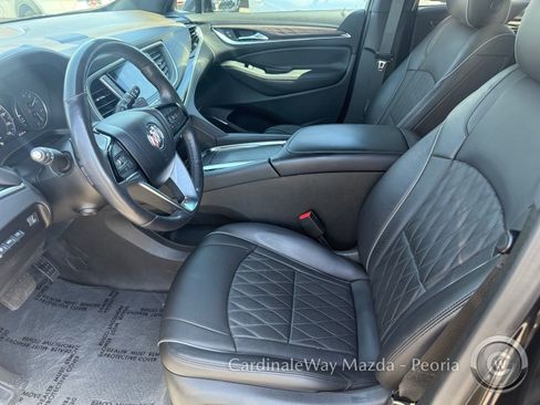 Used 2024 Buick Enclave Avenir w/ Avenir Technology Package image 14