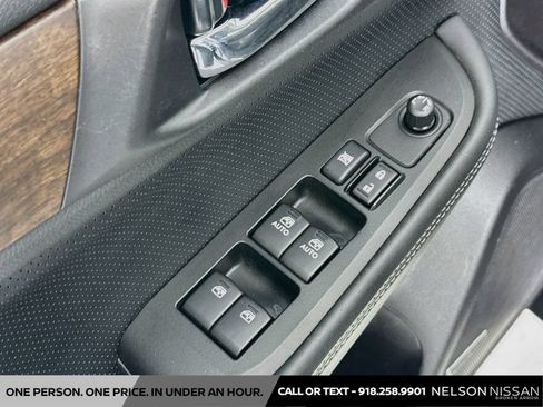 Used 2017 Subaru Outback 2.5i Limited w/ Popular Package #5 AWD/4WD image 17