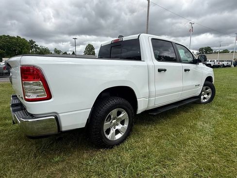Used 2019 RAM 1500 Tradesman w/ SXT Appearance Group AWD/4WD image 3