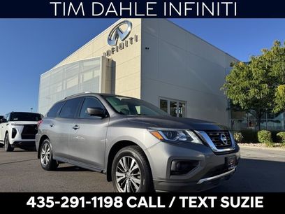 Used 2018 Nissan Pathfinder SL w/ Cargo Package