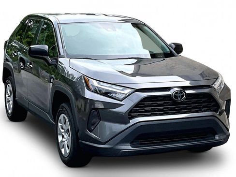 Certified 2023 Toyota RAV4 LE FWD image 3