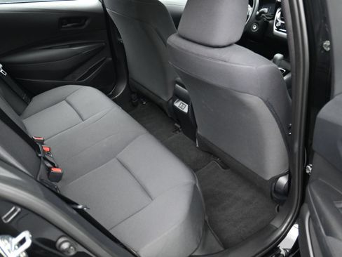 Used 2026 Toyota Corolla LE FWD image 10