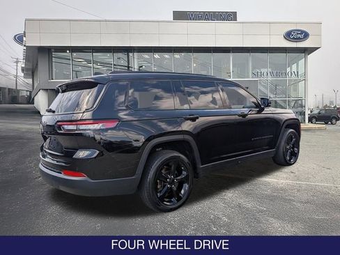 Used 2021 Jeep Grand Cherokee L Laredo AWD/4WD image 8