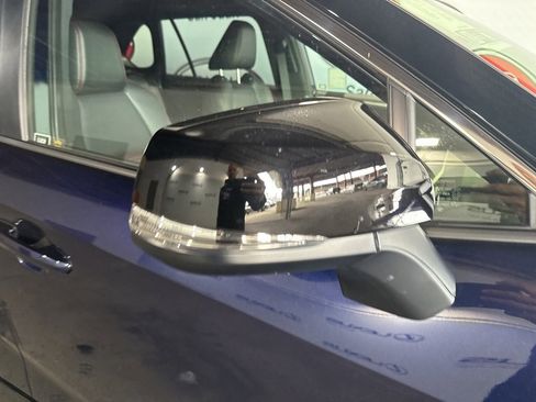 Used 2025 Toyota RAV4 XSE image 9