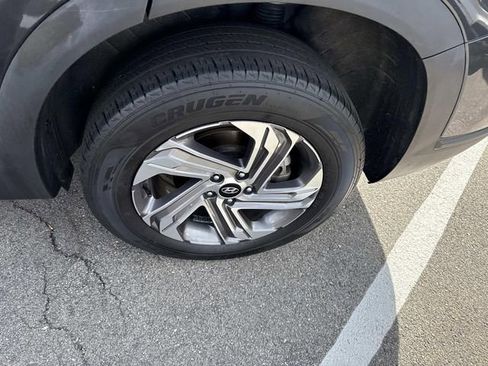 Used 2023 Hyundai Santa Fe SEL image 16