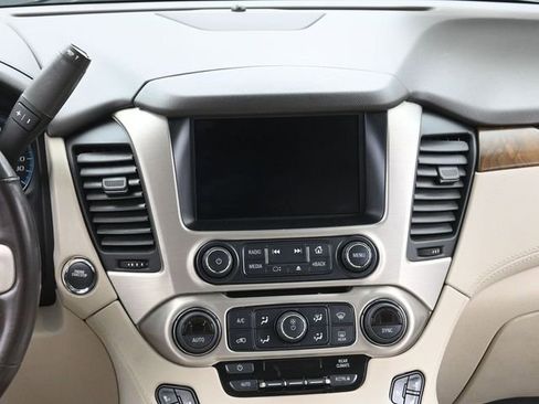 Used 2020 GMC Yukon Denali w/ Denali Ultimate Package image 28