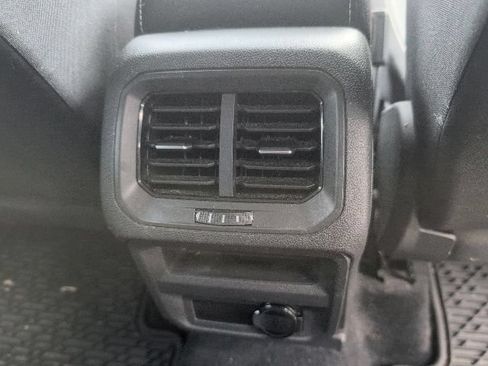 Used 2021 Volkswagen Tiguan S AWD/4WD image 13