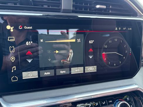 New 2026 GMC Sierra 2500 Denali Ultimate AWD/4WD image 35