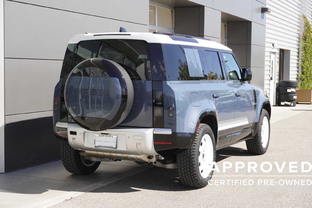 Used 2026 Land Rover Defender 110 S AWD/4WD image 2