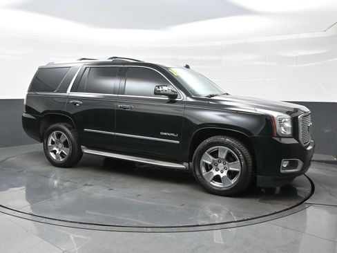 Used 2015 GMC Yukon Denali w/ Touring Package image 8