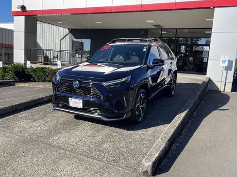 Certified 2024 Toyota RAV4 XSE AWD/4WD image 4