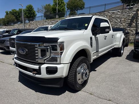 Used 2022 Ford F450 Limited w/ FX4 Off-Road Package AWD/4WD image 3