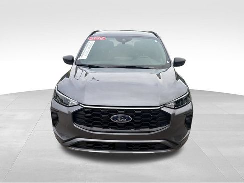 Used 2024 Ford Escape ST-Line w/ Tech Pack #1 AWD/4WD image 8