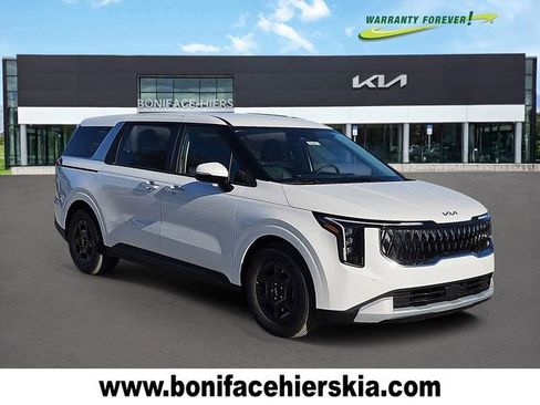 New 2026 Kia Carnival image 1