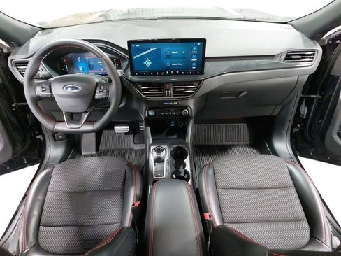 Used 2023 Ford Escape ST-Line w/ Tech Pack #1 AWD/4WD image 9