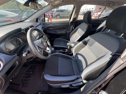 Used 2025 Nissan Versa SV FWD image 24