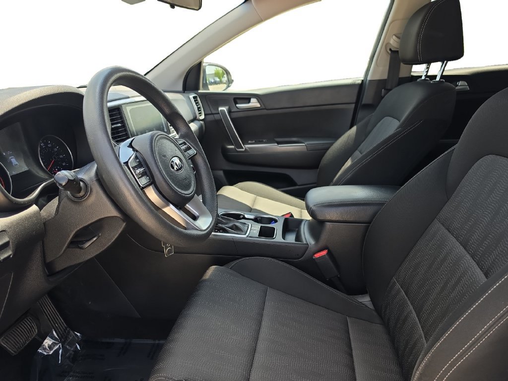 Used 2021 Kia Sportage LX FWD image 9