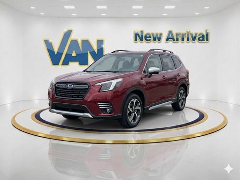 Certified 2023 Subaru Forester Touring AWD/4WD image 1
