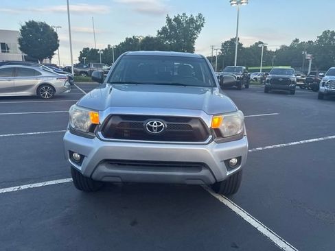 Used 2015 Toyota Tacoma 4x4 Double Cab w/ TRD Off-Road Package image 10