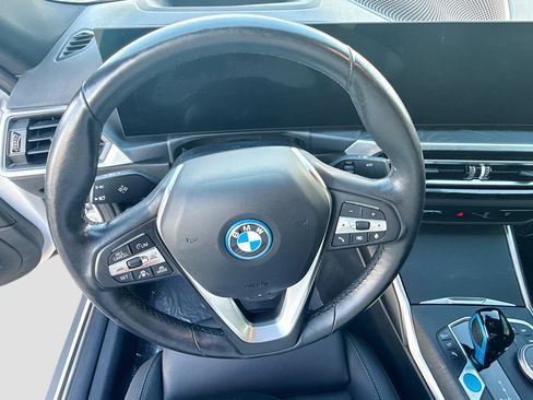Used 2023 BMW i4 eDrive35 image 38