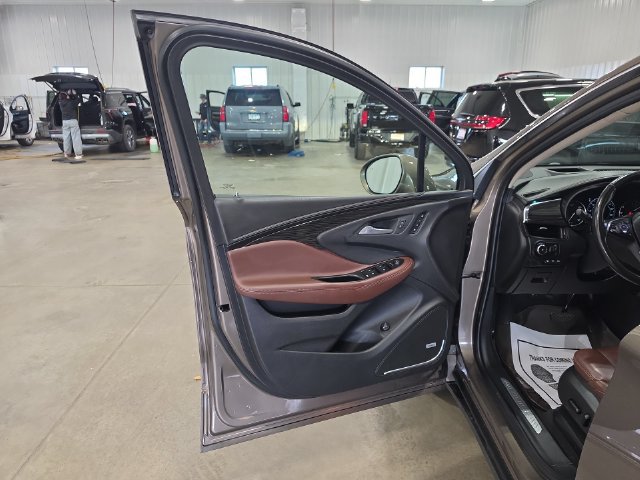 Used 2017 Buick Envision Premium w/ Driver Confidence Package AWD/4WD image 24