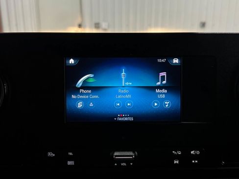 Used 2021 Mercedes-Benz Sprinter 2500 image 27