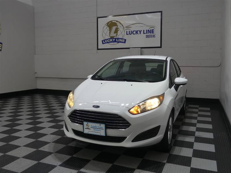 Used 2019 Ford Fiesta SE FWD image 4