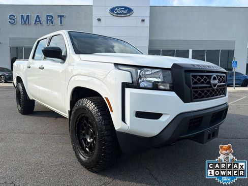 Used 2024 Nissan Frontier S AWD/4WD image 1
