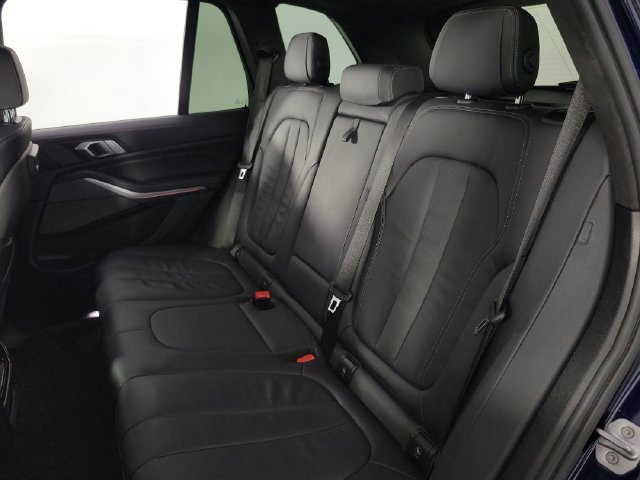 Used 2020 BMW X5 xDrive40i w/ Luxury Seating Package AWD/4WD image 18