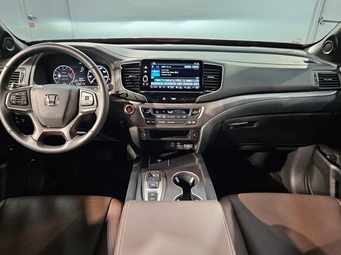 Used 2025 Honda Ridgeline RTL image 10