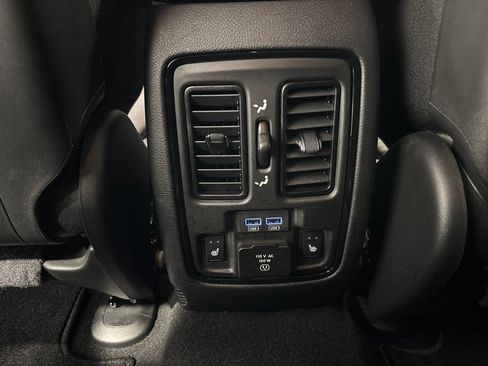 Used 2023 Dodge Durango GT AWD/4WD image 52