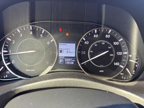 Used 2020 Nissan Armada Platinum w/ Captain's Chairs Package image 17