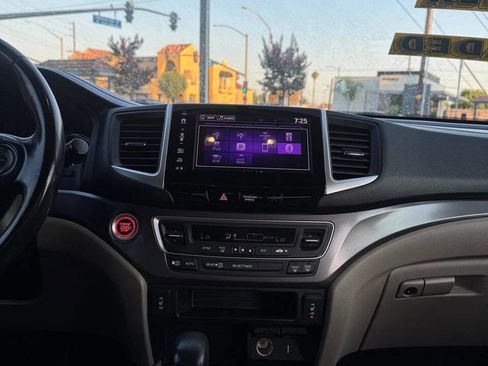 Used 2019 Honda Ridgeline RTL-T image 15