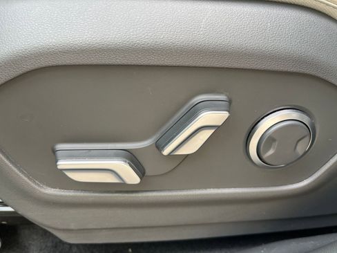 Used 2025 Hyundai Santa Fe SEL image 23