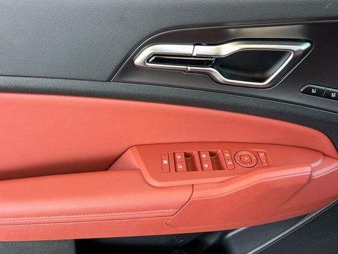 New 2026 Kia Sportage SX AWD/4WD image 12