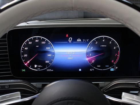 Used 2025 Mercedes-Benz Maybach GLS 600 4MATIC image 74