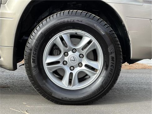 Used 2004 Lexus GX 470 AWD/4WD image 29