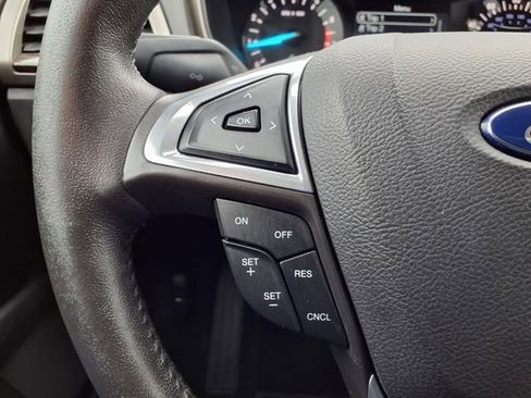 Used 2016 Ford Fusion SE w/ Equipment Group 202A FWD image 65
