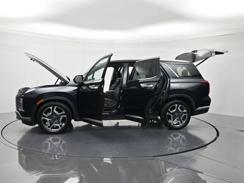 Used 2024 Hyundai Palisade Limited FWD image 48