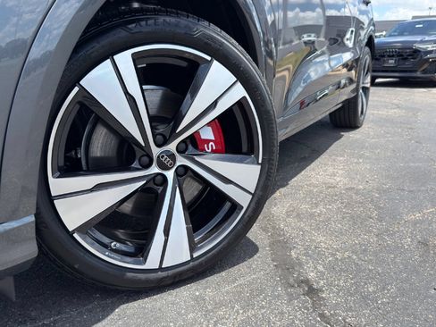 New 2026 Audi SQ5 Prestige AWD/4WD image 3