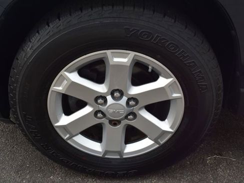 Used 2015 GMC Acadia SLE image 49