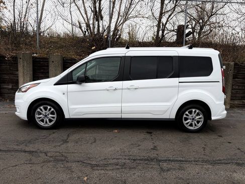 Used 2022 Ford Transit Connect XLT w/ Trailer Tow Package image 6